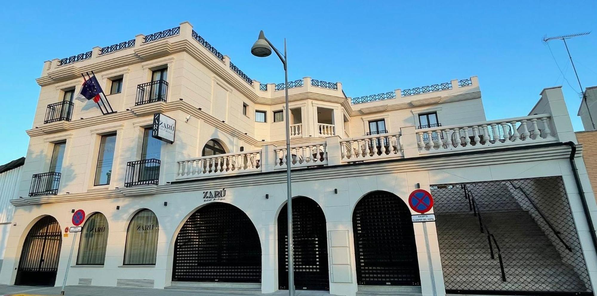 מוסייחון Zaru Hotel Boutique מראה חיצוני תמונה