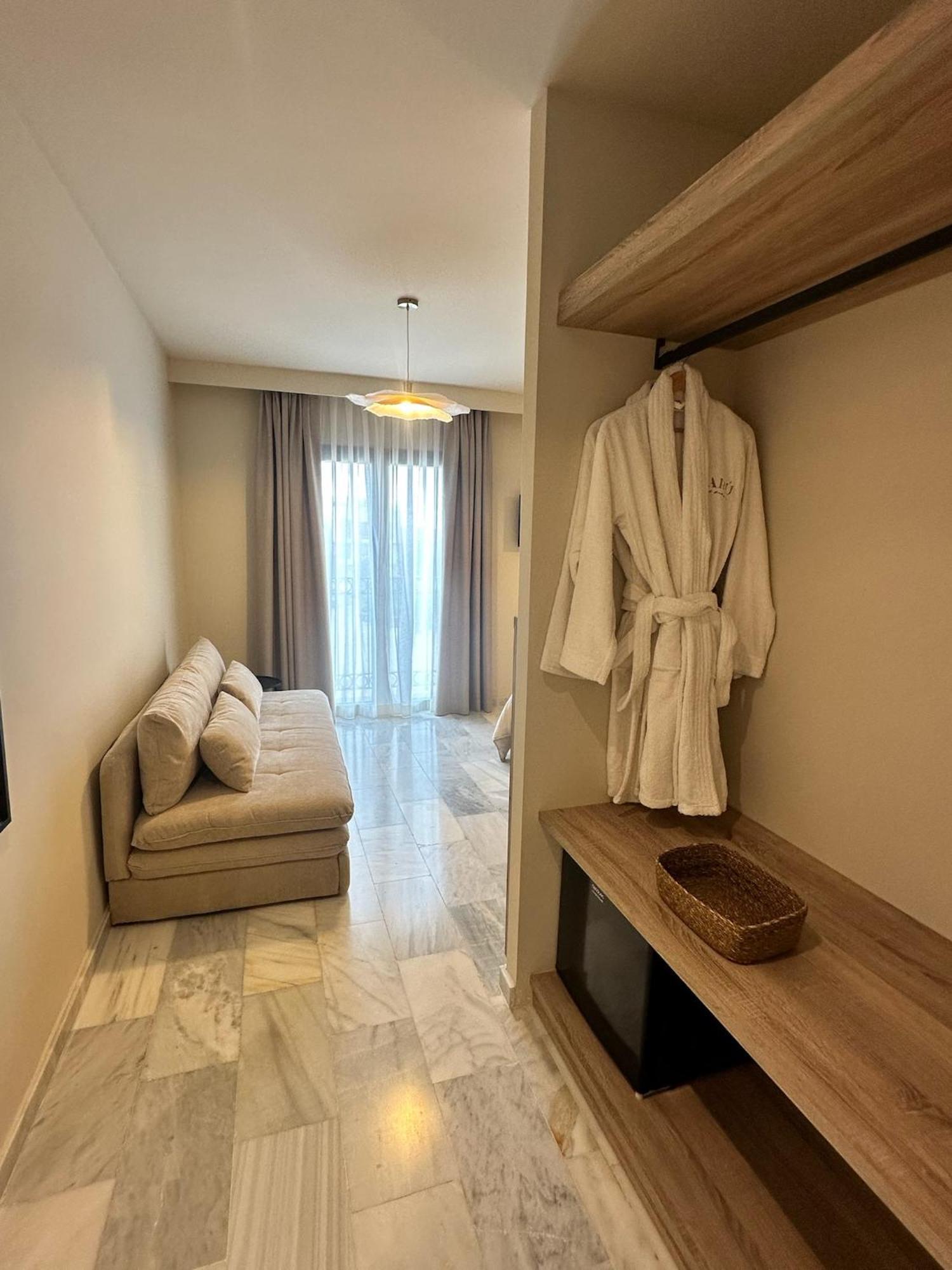 מוסייחון Zaru Hotel Boutique מראה חיצוני תמונה